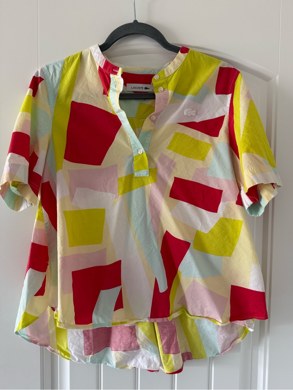Lacoste Multicolor Geometric Short-Sleeve High Low Top